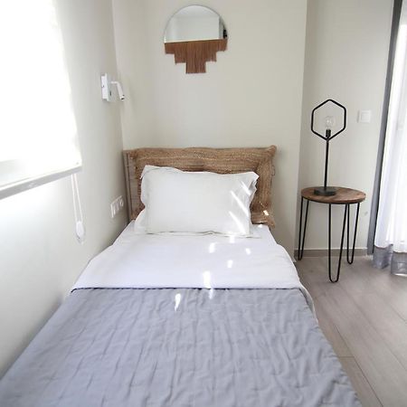 Hanioti Suite Maisonette In Front Of The Sea Εξωτερικό φωτογραφία